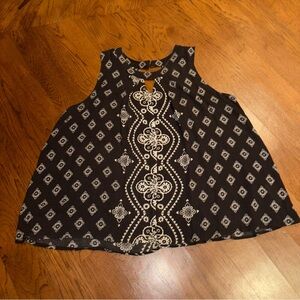 Xhilaration Tank Top